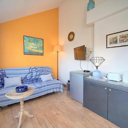 Edouard - Piscine-parking - Vca Apartman