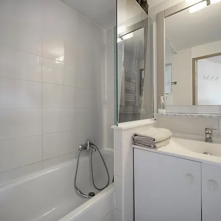 Edouard - Piscine-parking - Vca Apartament