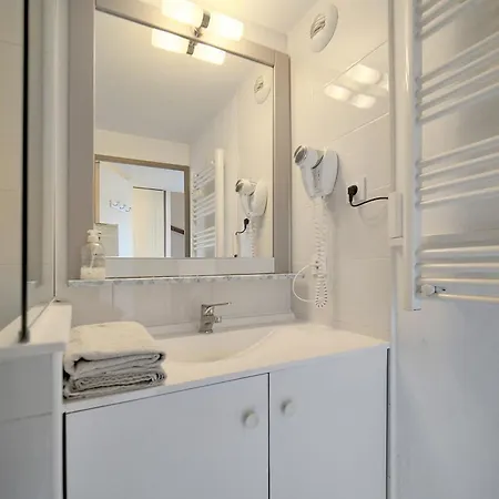 Edouard - Piscine-parking - Vca Apartment *