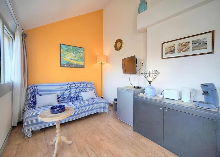 Edouard - Piscine-parking - Vca Apartman