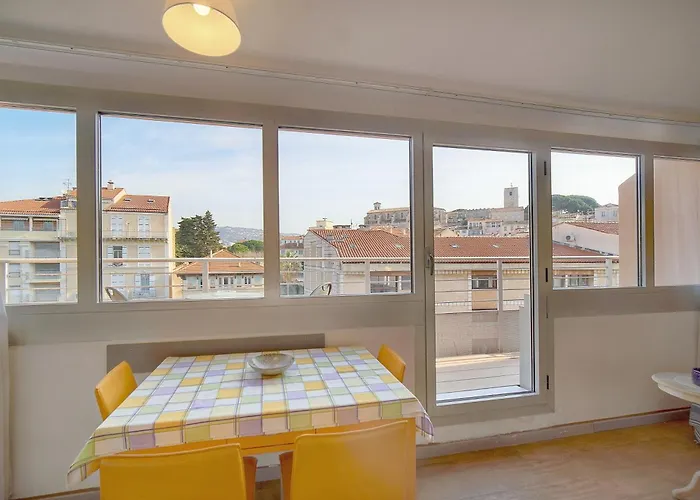 Edouard - Piscine-parking - Vca Daire *